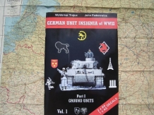 images/productimages/small/German Unit Insignia of WW2 boek Trojca voor.jpg